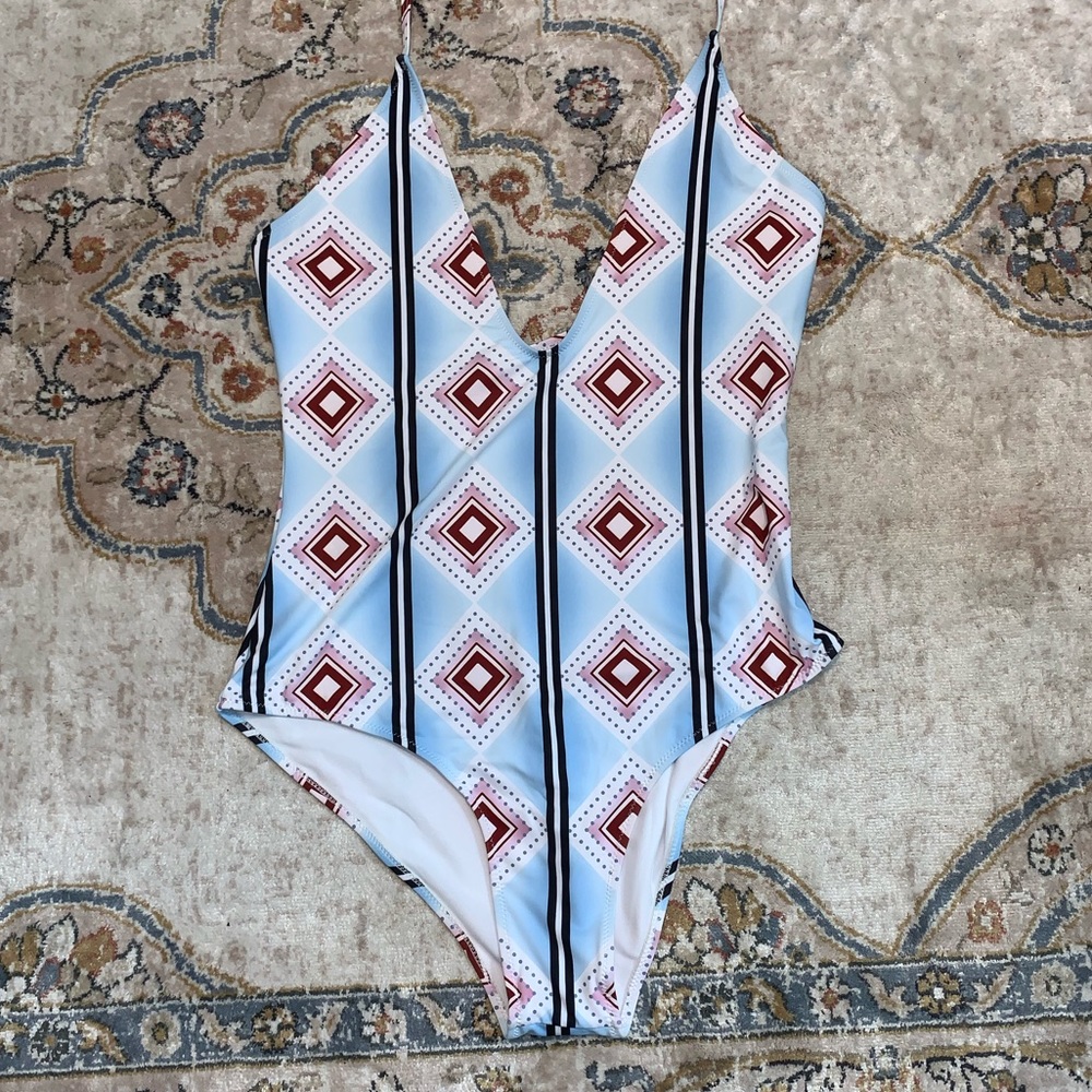 Cupshe Halter Swimsuit